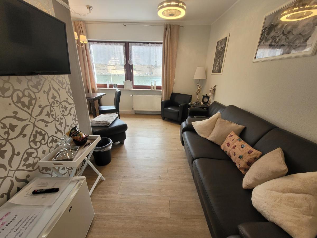 Gaestehaus Burgberg, Weinhaus Fries Kattenes Zewnętrze zdjęcie