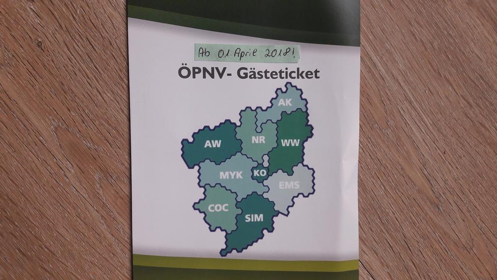 Gaestehaus Burgberg, Weinhaus Fries Kattenes Zewnętrze zdjęcie